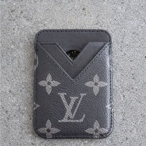 LV magnetic phone case wallet